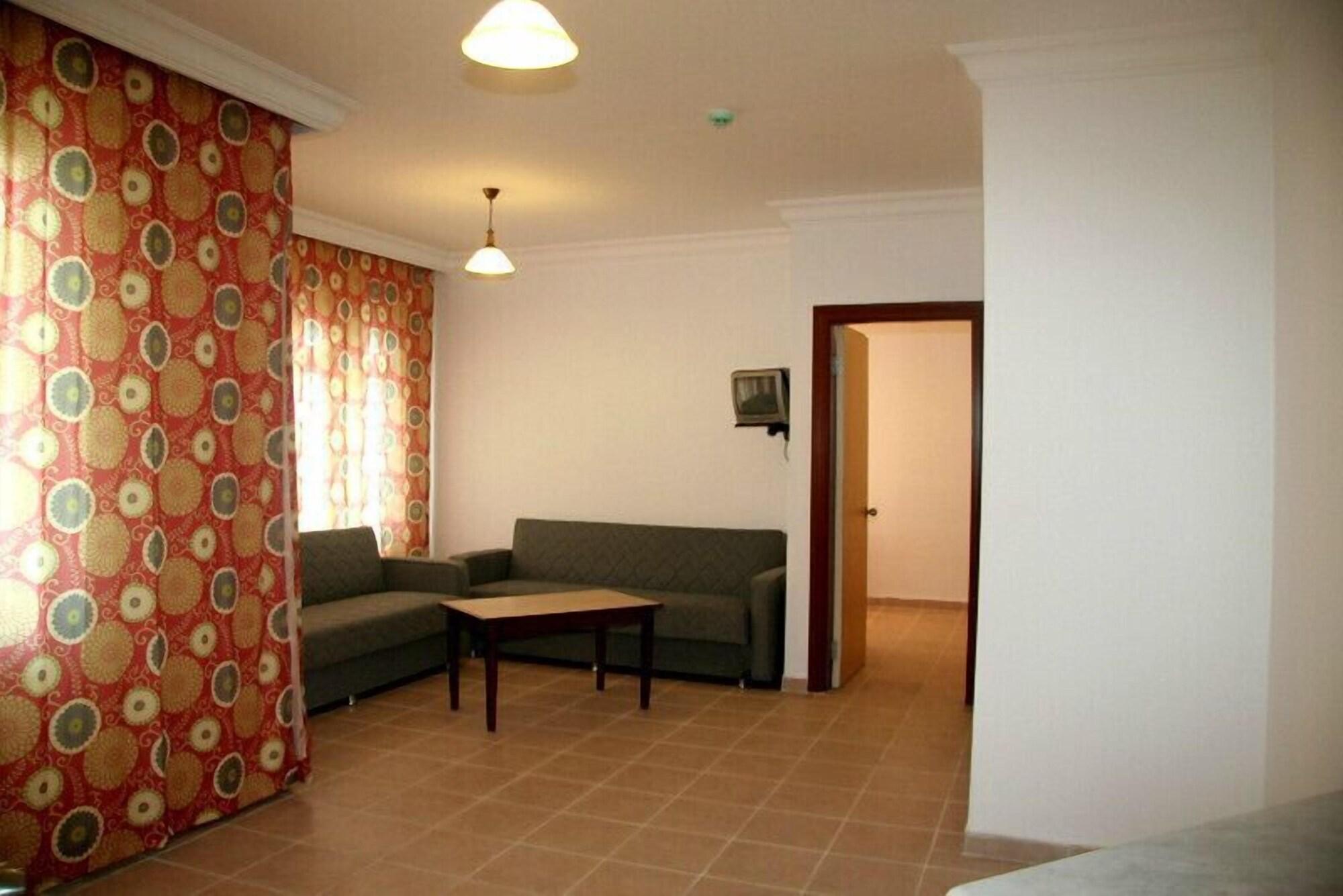 אלאניה Orient Suite Hotel מראה חיצוני תמונה