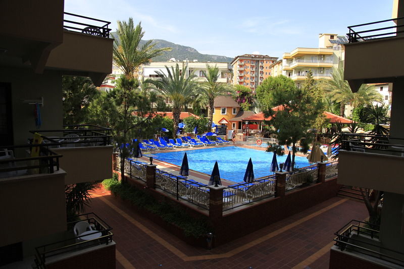 אלאניה Orient Suite Hotel מראה חיצוני תמונה