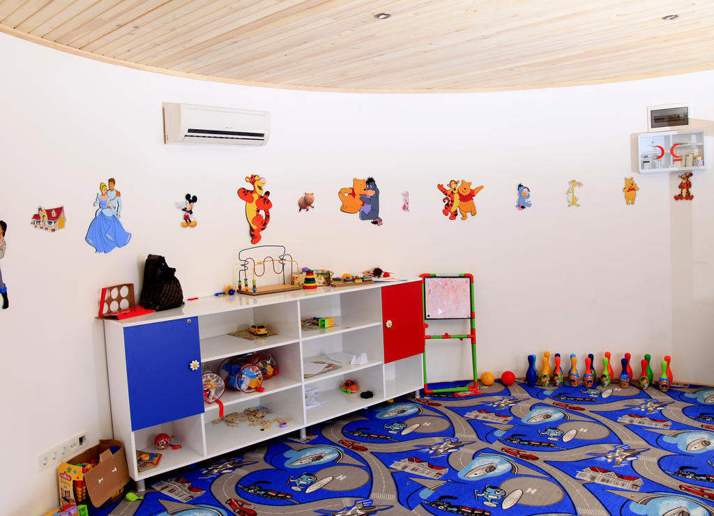 אלאניה Orient Suite Hotel מראה חיצוני תמונה